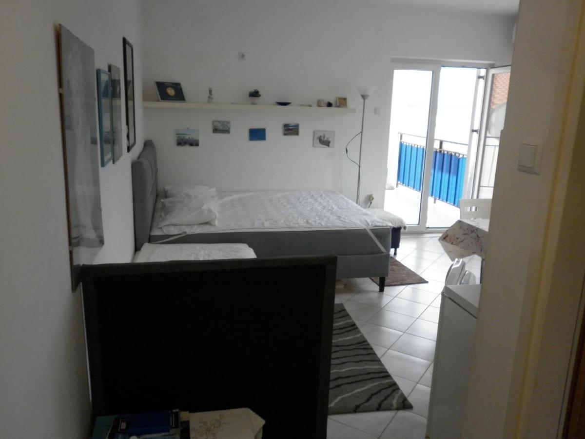 Apartment Antoncic Dramalj Exterior photo